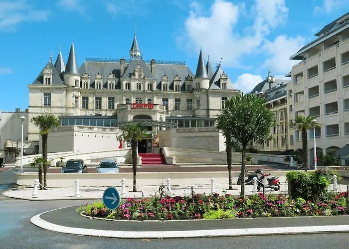 Apartment Jetee Des Marins-5 By Interhome