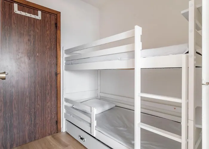 Jetee Des Marins-5 By Interhome