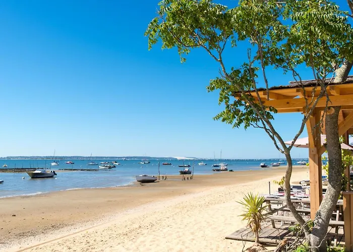 Jetee Des Marins-5 By Interhome